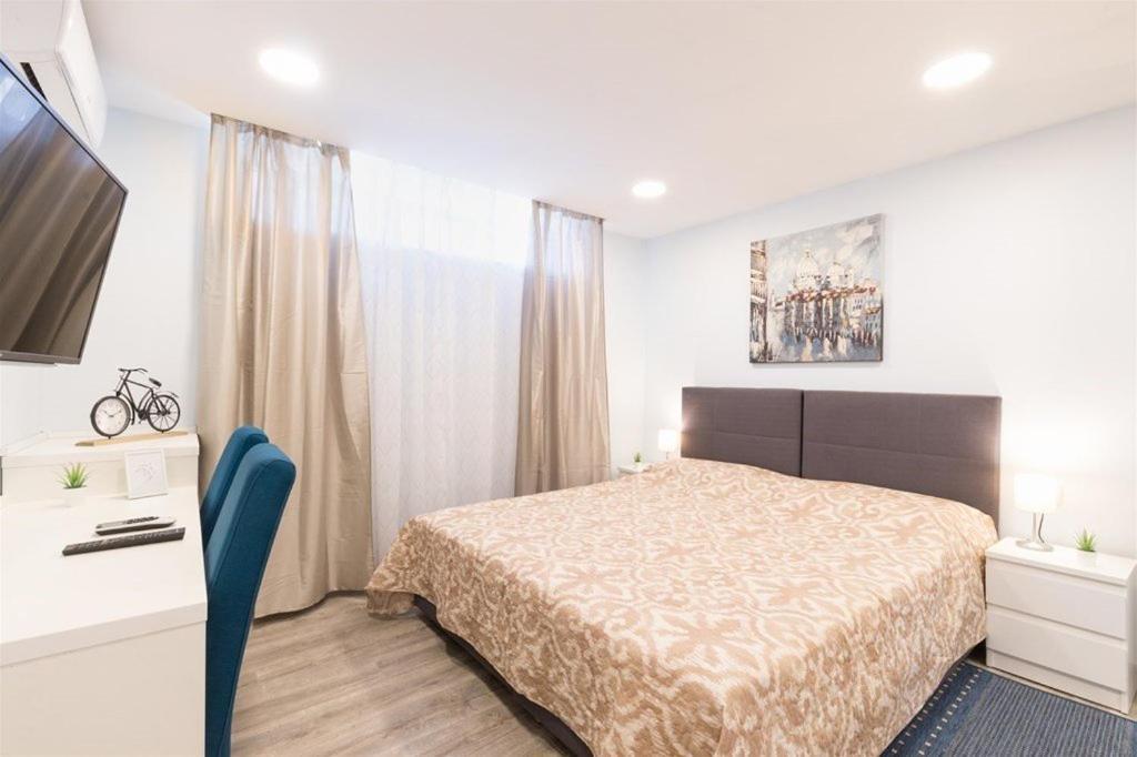 City Centre'S Apartment Риека Экстерьер фото